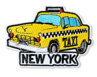 Peut inclure: Écusson brodé représentant un taxi jaune de New York avec des détails en damier noir et blanc. Le patch comprend le mot "TAXI" et "NEW YORK" en lettres noires. Le taxi a des fenêtres bleues et des feux arrière rouges.