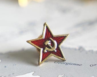 Soviet USSR Red Star with Hammer and Sickle Badge Insignia