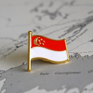 Singapore Flag Enamel pin