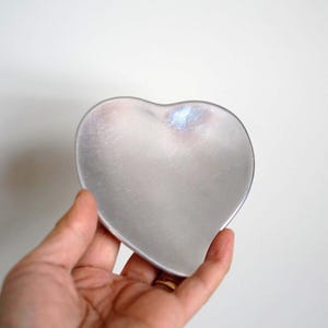 RARO piatto in alluminio vintage Hoselton Canada con 3 piedini, firmato, scultoreo