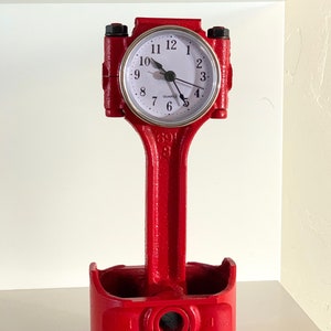 Piston Clock Red