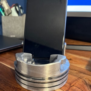 Piston Cell Phone Holder image 3