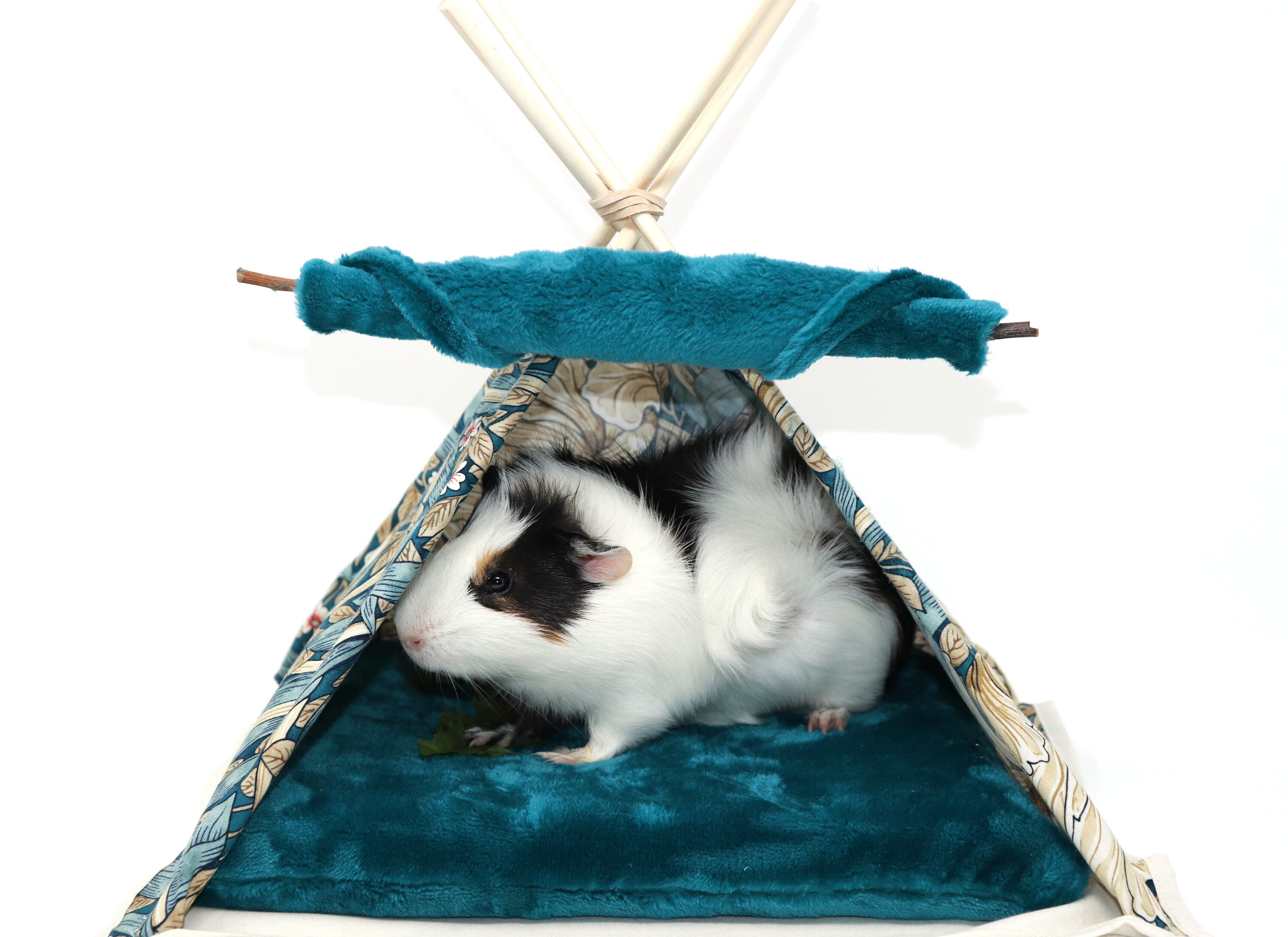 Cozy Guinea pig Teepee small pets teepee furry bed for small Etsy