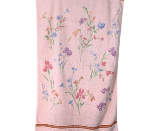 Vintage Towel Pink Multicolor Floral Print 23x40 Inches Terry Cloth Bath Towel