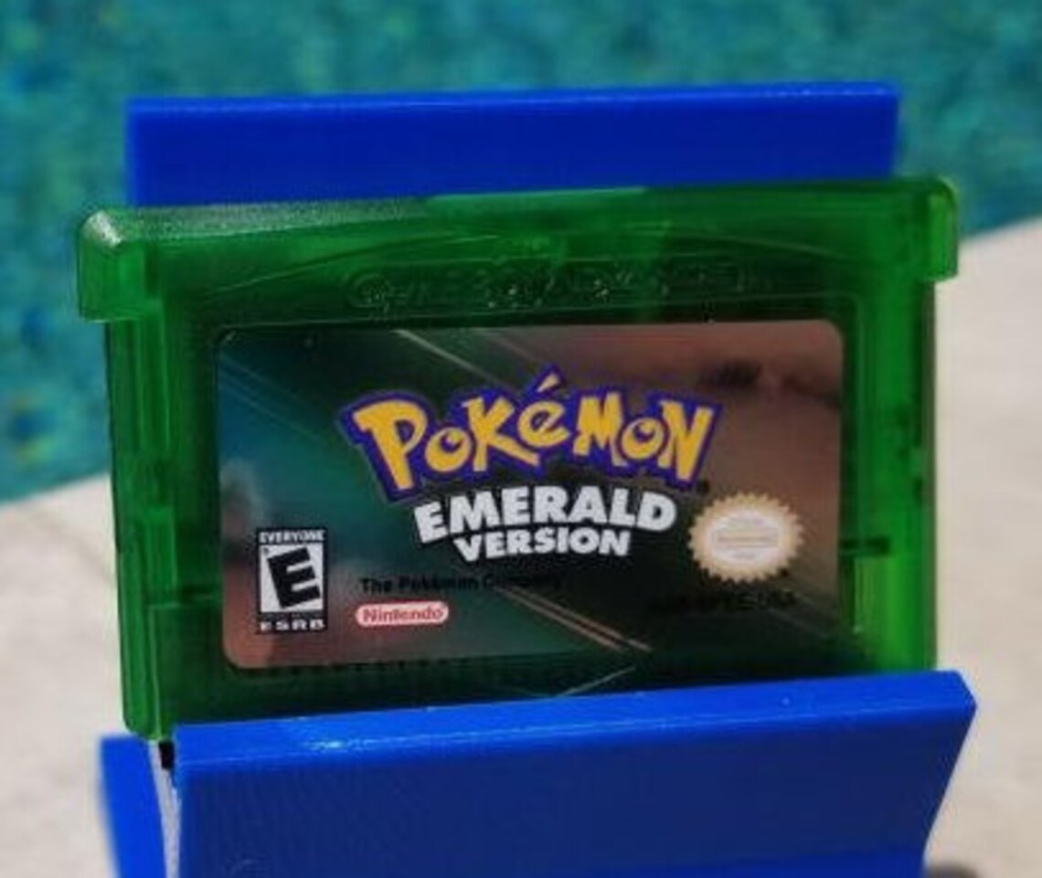 Pokemon Esmeralda Gameboy Juego de avance con llavero Pokeball Etsy Pokemon Esmeralda Gameboy Juego de avance con llavero Pokeball Etsy