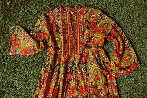 60's/70's Paisley Maxi Dress By Keyloun