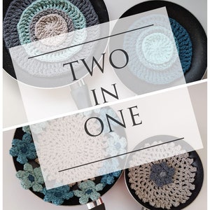 Könnte beinhalten: Vier schwarze Bratpfannen enthalten jeweils einen handgefertigten Häkelartikel. Die Artikel umfassen kreisförmige Untersetzer in verschiedenen Farben und Blumendesigns. Der Text "TWO IN ONE" ist auf dem Bild überlagert.