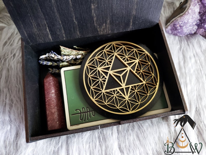 Esoteric Moon Phase All Seeing Eye Tarot Card Personalized Etsy