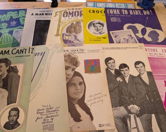 Lot of 10 antique vintage sheet music folios - different songs 1920s-1950s Lot 8