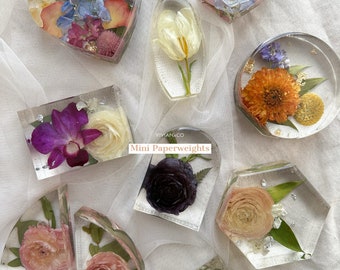 Mini Block Wedding Floral Preservation | Multifaceted Block | Flower Preservation | Bridal Bouquet Preservation | Bridal Gift