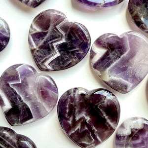 Dream Amethyst Heart Worry Stone – Chevron Amethyst Thumb Stone for Calm & Intuition