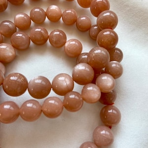 Peach Moonstone Bracelet – Moon Goddess Crystal Jewelry with Sunstone for Love, Fertility & Joy – Gift for Women