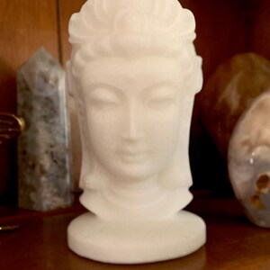 White Jade Quan Yin Statue, Divine Feminine Crystal Goddess Carving, Metaphysical Altar Decor