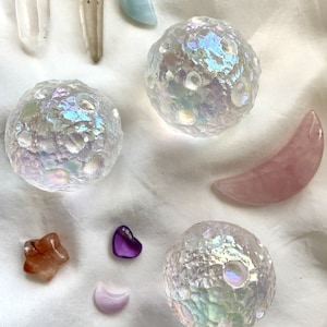 Aura Quartz Full Moon Sphere Celestial Fairy Crystal Moon Phase Altar Decor Angel Aura Quartz Moon Lover Crystal Gift for Women