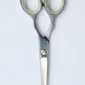 Professional Barber Hairdresser 6 Inch Scissors Best Quality Use For All Purpose