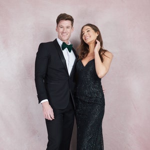 Men&#39;s Black 2-Piece Slim Fit Shawl Lapel Tuxedo  perfect for Weddings, Grooms, Groomsmen, Prom, and Formal Occasions