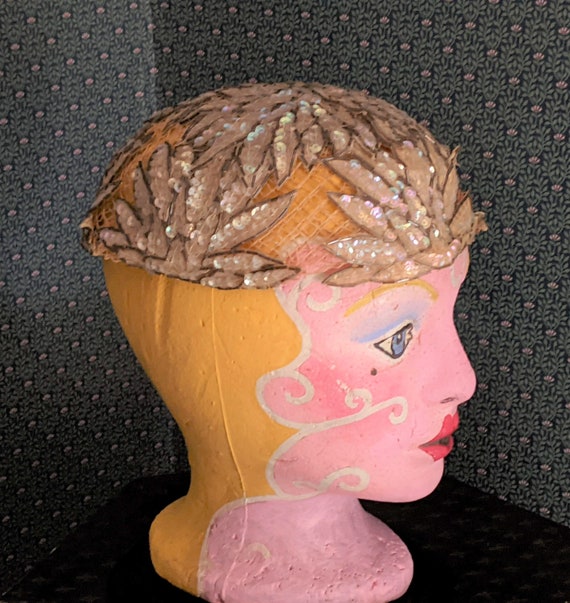 1920s Iridescent Sequin Cabot/Juliet Cap - image 2