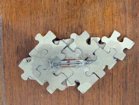 Vintage Puzzle-Pieces Craft Art pin - "Time Hurries On" View 4