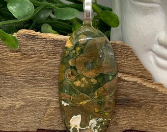 Pendentif forêt tropicale en jaspe/rhyolite