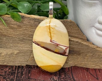 Pendentif plaqué argent mookaïte