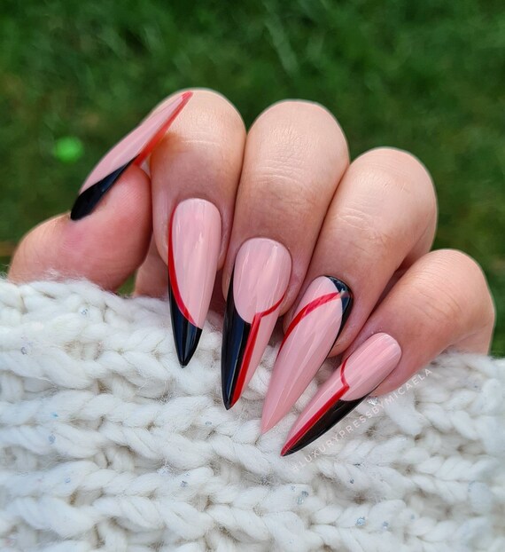 Red And Black Nail Tips Il 570xN.3487269966 Dtai
