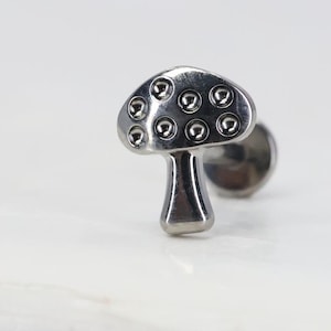 Titan ASTM F136 (in149) Pilz/Fliegenpilz Innengewinde 1.2 mm (16ga) geeignet für Muschel, Helix, Knorpel, Medusa, Lobe, Tragus et