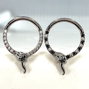 Titanium ASTM F136 (cl69) Zirconia Snake 1.2mm 16ga Hinged Clicker suitable for conch, daith, septum, eyebrow, cartilage, rook etc