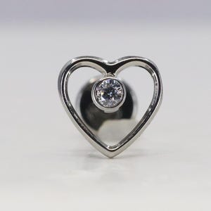 Titanium ASTM F136 (in287) Zirconia set heart internally threaded 1.2mm (16ga) suitable for helix, cartilage, conch, tragus, lobe etc