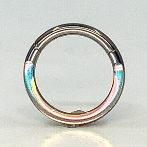 Titanium ASTM F136 (cl05) Photochromic Clicker 1.2mm (16ga)  suitable for septum, daith, rook, helix, cartilage etc
