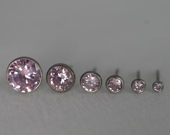 Titanium CZ Bezel Fit Threadless Push Pin 14g-20g 1.6-0.8mm Geeignet für Conch, Tragus, Helix, Medusa, Monroe, Madonna, Labret, ect