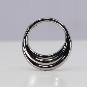 Titanium ASTM F136 (cl108) Rings Clicker 1.2mm (16ga) suitable for daith, septum, rook, helix, cartilage etc