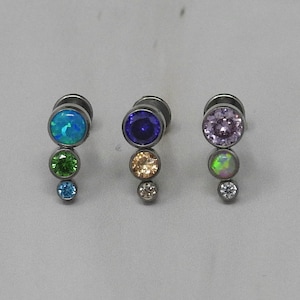 Titanium ASTM F136 CZ and Fire Opal Cluster Internally Threaded 1.2mm 16ga. Suitable for Conch, Helix, Cartilage, Tragus, Lobe etc