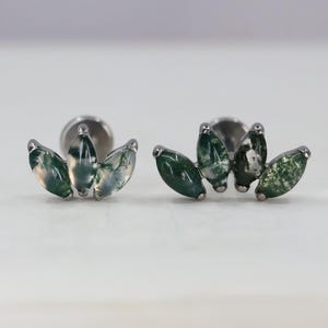 Titanium ASTM F136 (in125) Moss Agate marquise fan internally threaded 1.2mm (16ga) suitable for conch, tragus, helix, cartilage