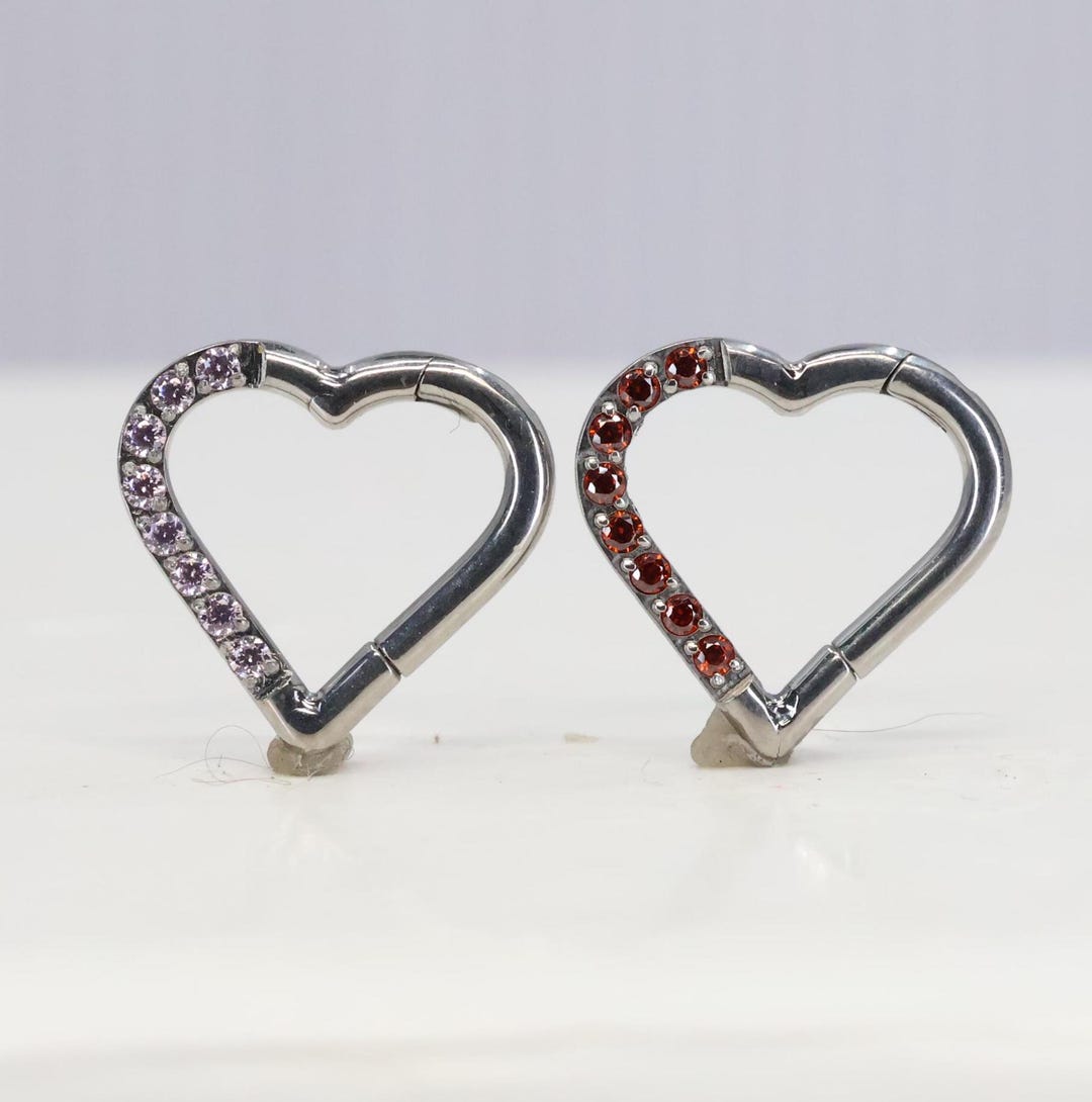 Titanium ASTM F136 (cl107) Zirconia Heart Clicker 1.2mm (16ga