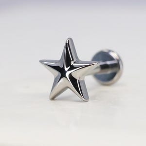 Titanium ASTM F136 (in217) Star internally threaded 1.2mm (16ga) suitable for tragus, helix, lobe, cartilage, flat, medusa. etc