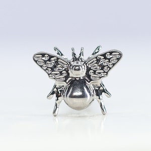 Titan ASTM F136 (in220) Biene mit Innengewinde 1,2 mm (16ga) geeignet für Muschel, Tragus, Helix, Knorpel, Lobe, flach, Medusa etc