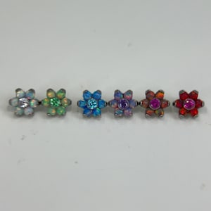 Labret de titanio ASTM F136 (in150) con ópalo y circonita cúbica con rosca interna de 1,2 mm y 16 g Adecuado para cartílago, hélix, surco nasolabial, trago y caracola