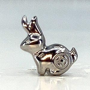 Titanium ASTM F136 (tl03) Draadloos konijn, konijn 0,8-1,6 mm (20ga-14ga) geschikt voor schelp, helix, kraakbeen, tragus, kwab, plat enz.