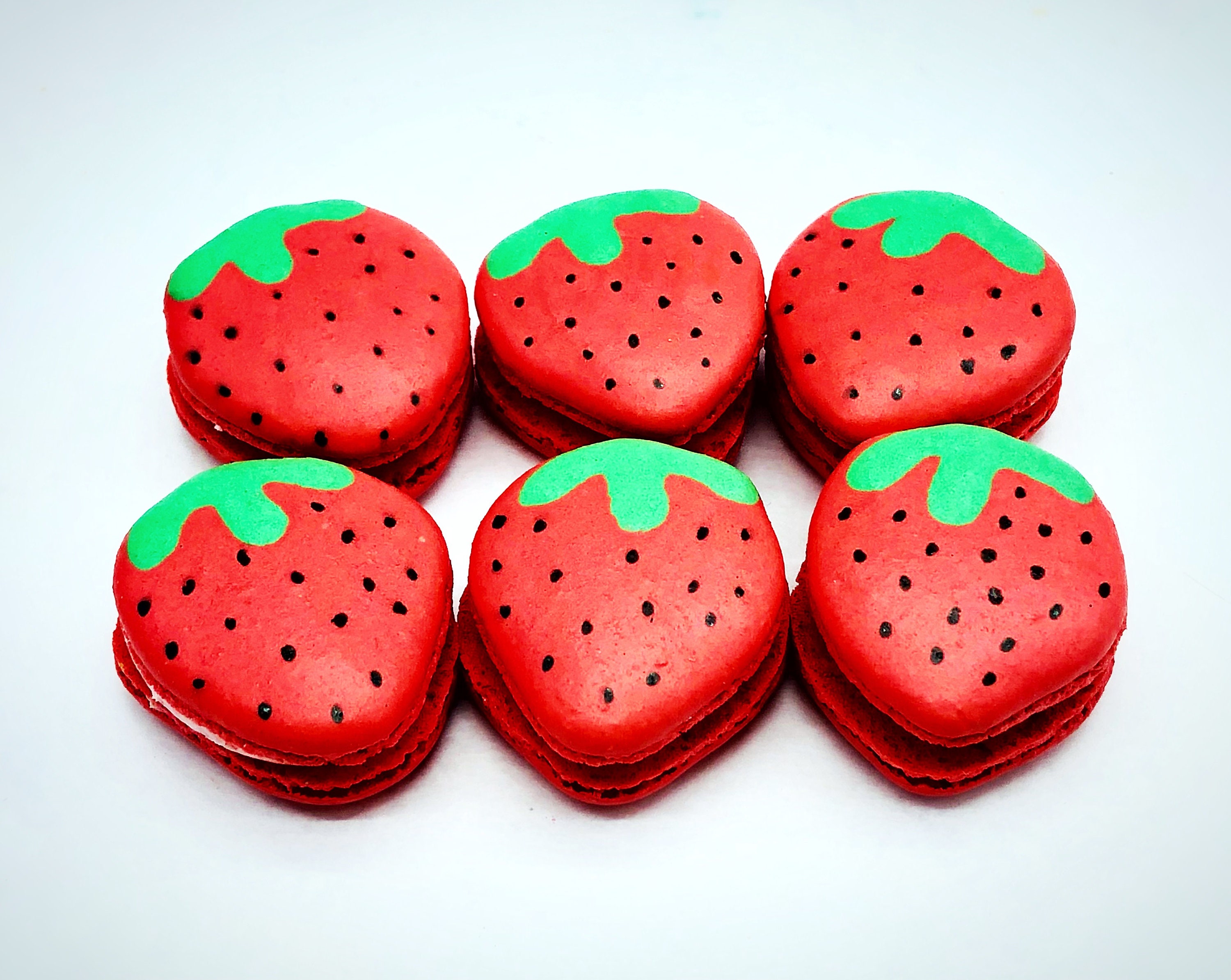 Strawberry Macarons | Handmade & Free Shipping
