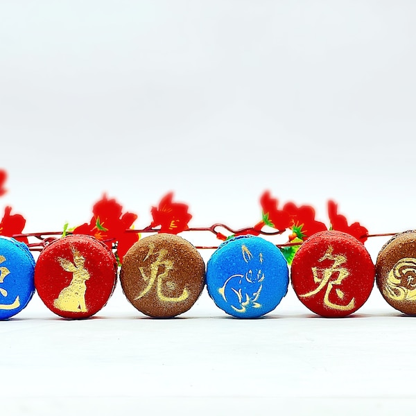 Year of The Rabbit | Assorted French Macaron decorated with Gold Dust