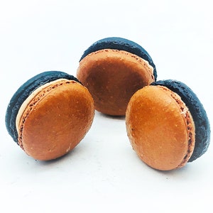 Chocolate Caramel French Macarons (6 Pack) | Ideal for celebratory events.