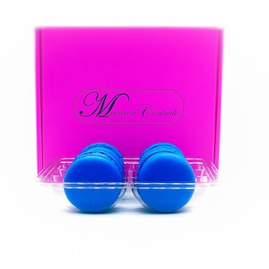 Blue Caramel Macarons (6 Pack) | Ideal for celebratory events.