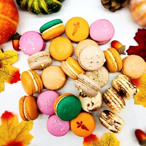 Choose Your Own 6 Macaron Value Pack image 3