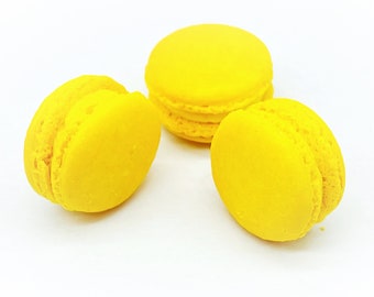 6 Pack  lemon macarons