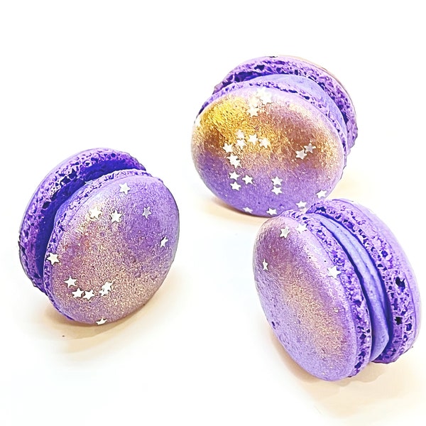 Space Edition Mac | The Neptune French Macaron | Available in 6, 12 & 24