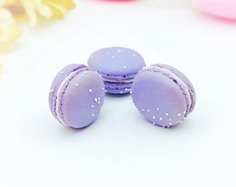 6 Pack  taro macarons | ideal for celebratory events.