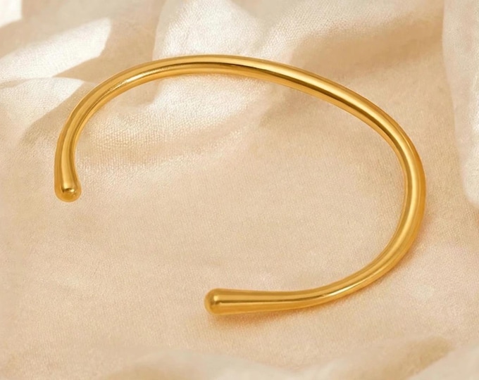 Aura Gold Bracelet