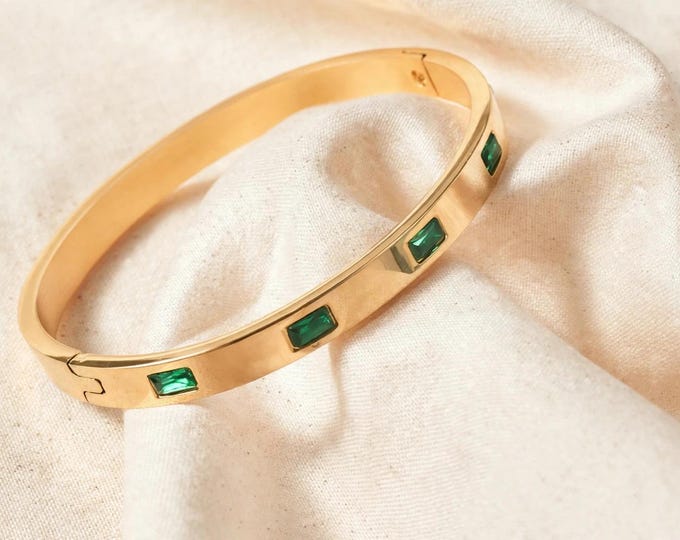 Jade Gold Bracelet