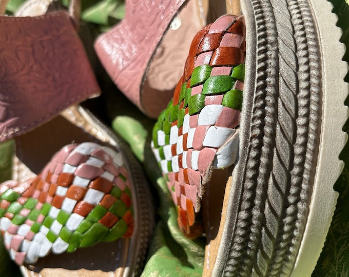 Carol Huaraches