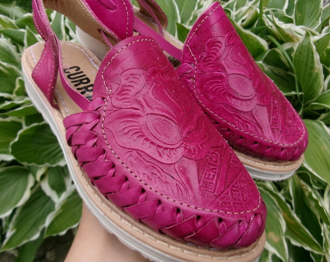 Mina Huaraches